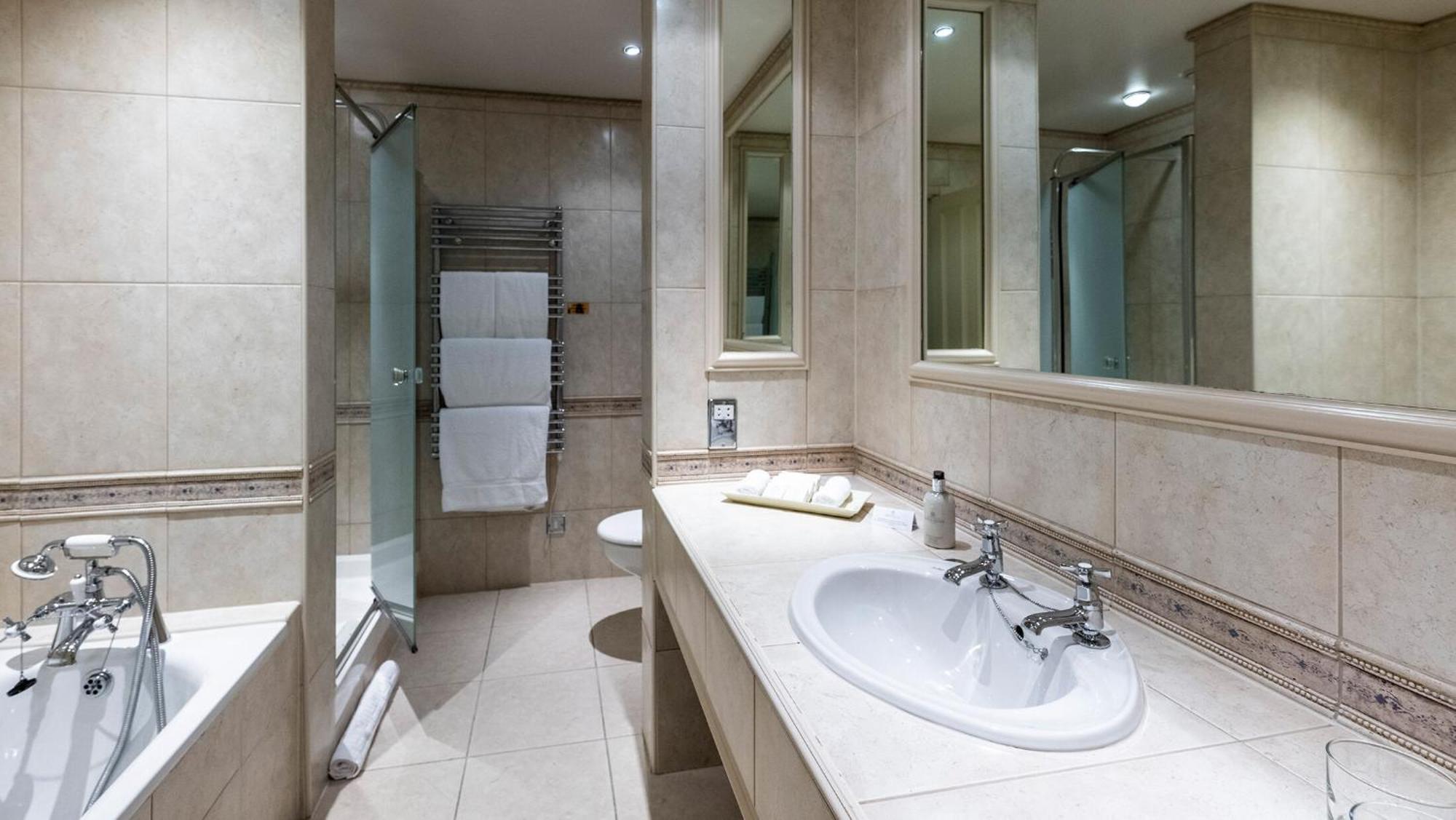 Hotel Marcliffe à Aberdeen Extérieur photo